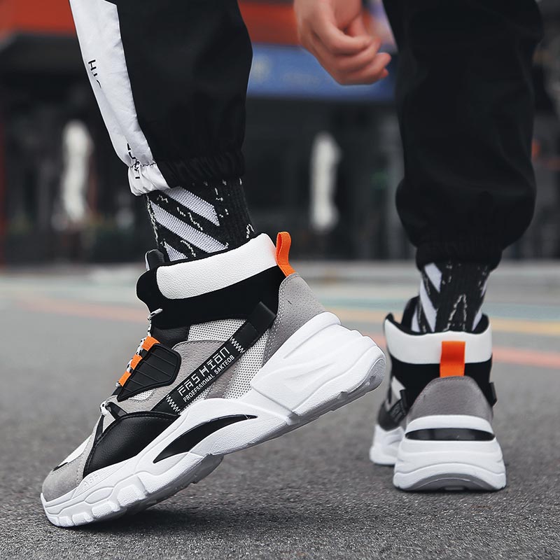 Hightop di trasporto degli uom - Ethnic Fashion Online recensione e prezzo
